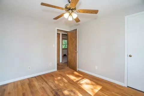 162 Marmon St, Springfield, MA 01129 photo 16