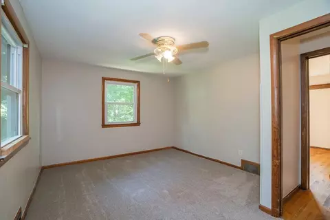 162 Marmon St, Springfield, MA 01129 photo 17