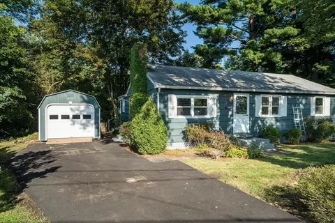 162 Marmon St, Springfield, MA 01129 photo 30
