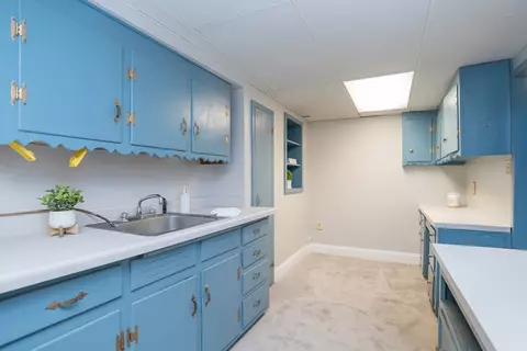 162 Marmon St, Springfield, MA 01129 photo 37