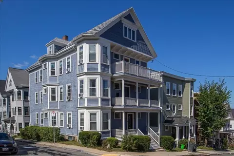 43 Parker Hill Ave, Boston, MA 02120