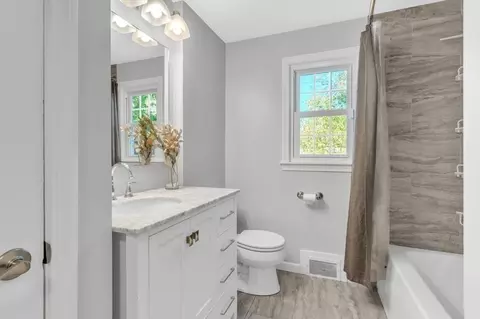 83 Moss Rd, Springfield, MA 01119 photo 14