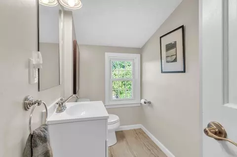 83 Moss Rd, Springfield, MA 01119 photo 24