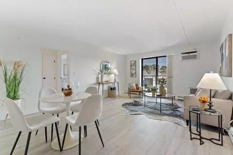 303 Lowell St #35, Somerville, MA 02145