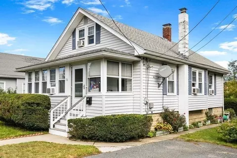 32 Mount Ave, Worcester, MA 01606 photo 2