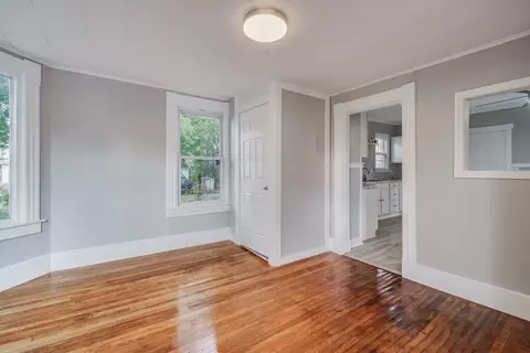 252 Bay St, Springfield, MA 01109 photo 10