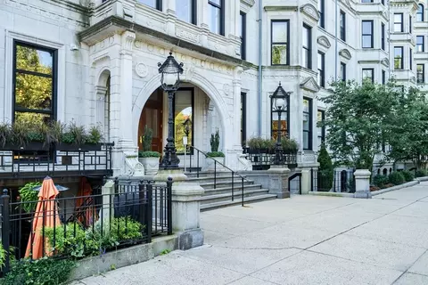 160 Commonwealth Ave #520, Boston, MA 02116