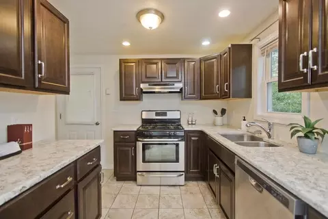 418 Ryan Rd, Northampton, MA 01062 photo 26