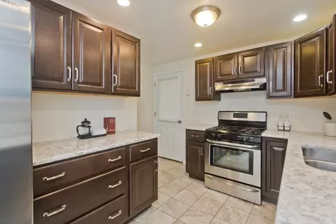 418 Ryan Rd, Northampton, MA 01062 photo 25