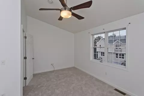 30 Regency Ct #30, Chicopee, MA 01020 photo 15