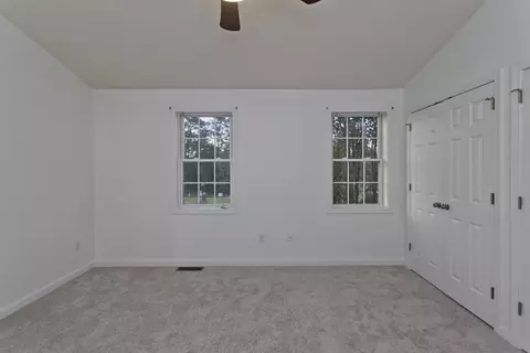30 Regency Ct #30, Chicopee, MA 01020 photo 22