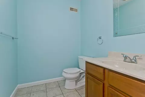 30 Regency Ct #30, Chicopee, MA 01020 photo 16