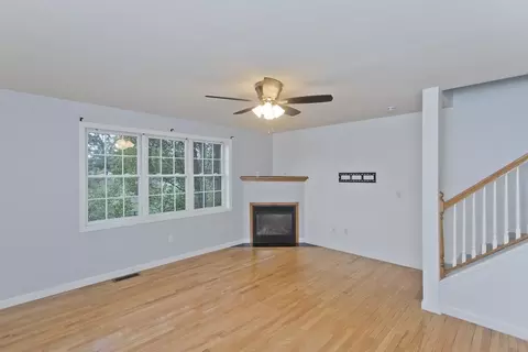 30 Regency Ct #30, Chicopee, MA 01020 photo 8