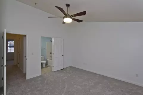 30 Regency Ct #30, Chicopee, MA 01020 photo 21