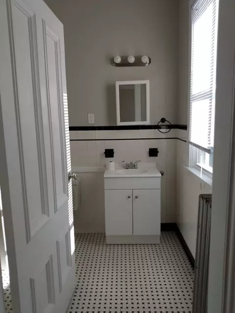 163 Winter St, Fall River, MA 02720 photo 8
