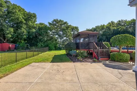 25 Sherbrook Ave, Worcester, MA 01604 photo 3