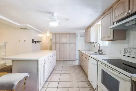 25 Sherbrook Ave, Worcester, MA 01604 photo 38
