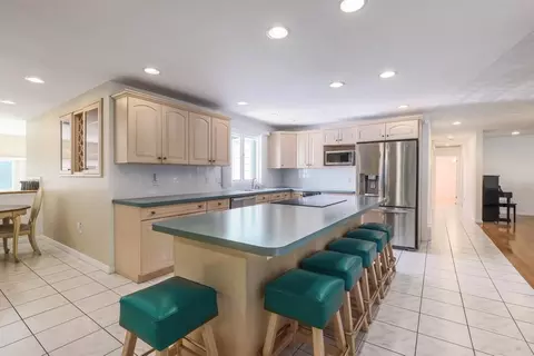 25 Sherbrook Ave, Worcester, MA 01604 photo 14