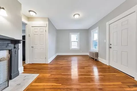47-49 Howes St, Springfield, MA 01118 photo 6