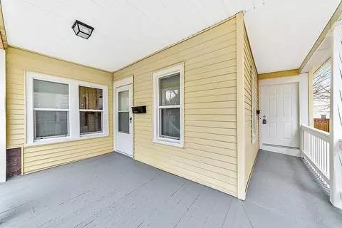 47-49 Howes St, Springfield, MA 01118 photo 3