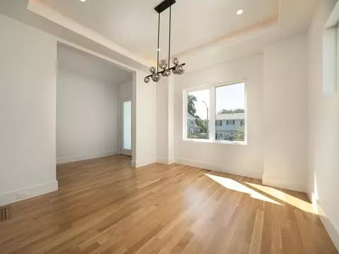 21 Cavanaugh Path, Newton, MA 02459 photo 9