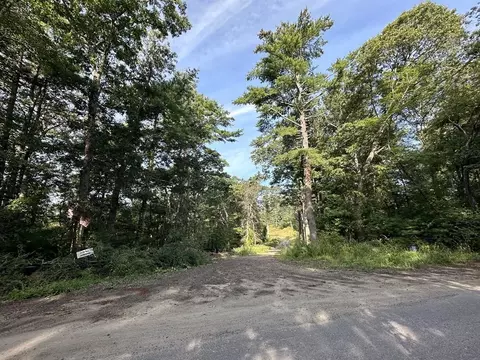 17 Station St, Wareham, MA 02576 photo 2