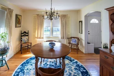 670 Valentine St, Fall River, MA 02720 photo 8