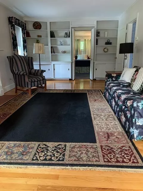670 Valentine St, Fall River, MA 02720 photo 6