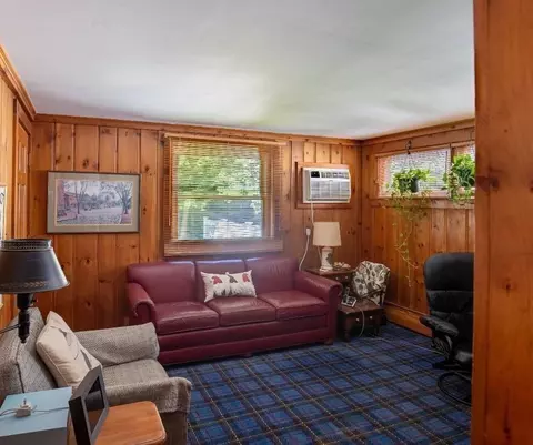 670 Valentine St, Fall River, MA 02720 photo 11