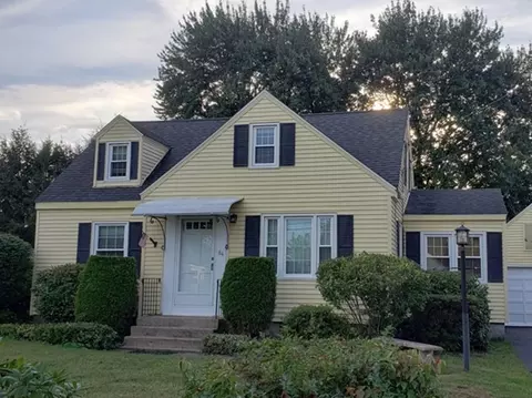 84 Norris St, Agawam, MA 01030