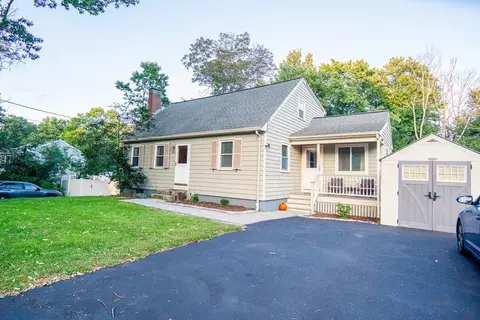 803 Turnpike St, Stoughton, MA 02072