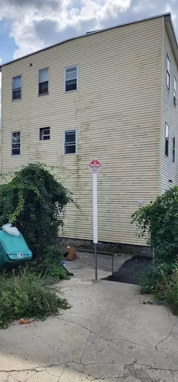 16-18 Walnut St, Lowell, MA 01852 photo 2