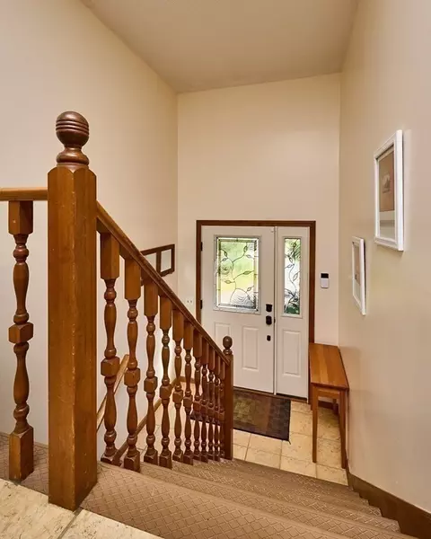 30 Horseshoe Cir, Ware, MA 01082 photo 11