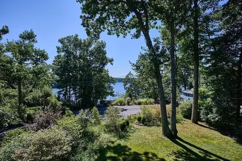 30 Horseshoe Cir, Ware, MA 01082 photo 4