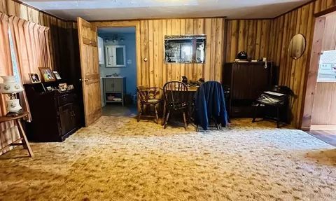 465 E River St, Orange, MA 01364 photo 5