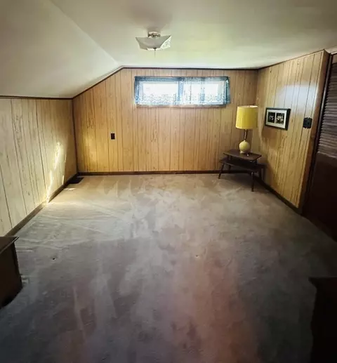 465 E River St, Orange, MA 01364 photo 18