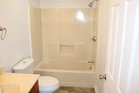 251 Gilbert Ave, Springfield, MA 01119 photo 12