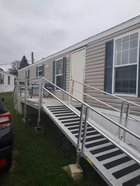 268 Palmer Rd #22, Monson, MA 01057