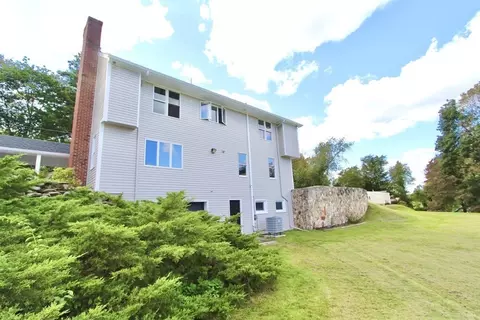 46 46-48 King St Condominium #1, Groveland, MA 01834