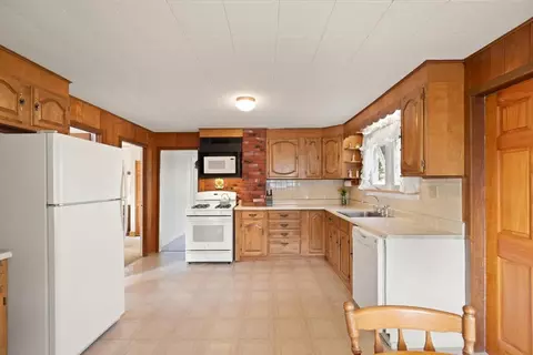 34 Guild Rd, Beverly, MA 01915 photo 13