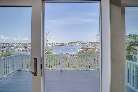 119 Mt Pleasant Ave, Gloucester, MA 01930 photo 17