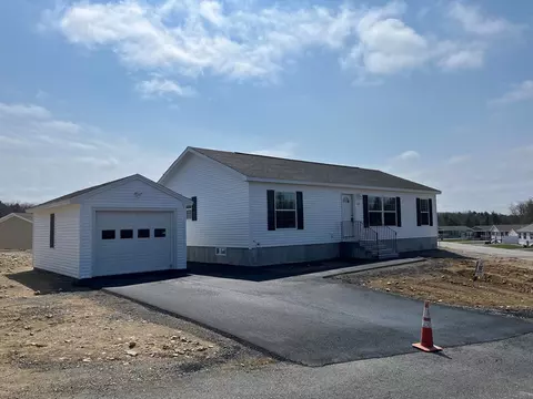Lot 98 Sapphire Park, Gardner, MA 01440