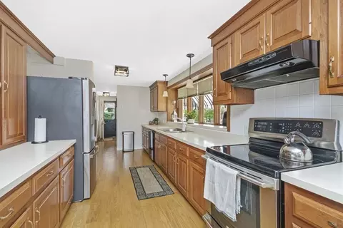 1466 Washington St, Canton, MA 02021 photo 15