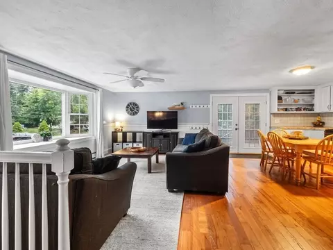 10 White Pine Ave, Wareham, MA 02576 photo 5