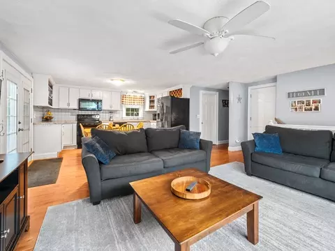 10 White Pine Ave, Wareham, MA 02576 photo 4