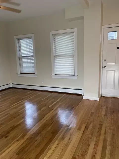 54 Staples Ave, Everett, MA 02149 photo 4
