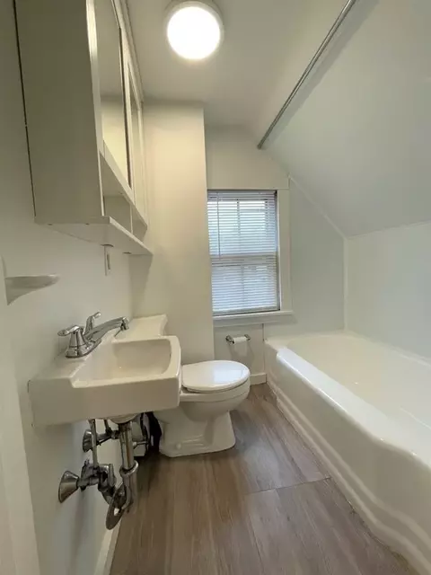 54 Staples Ave, Everett, MA 02149 photo 10