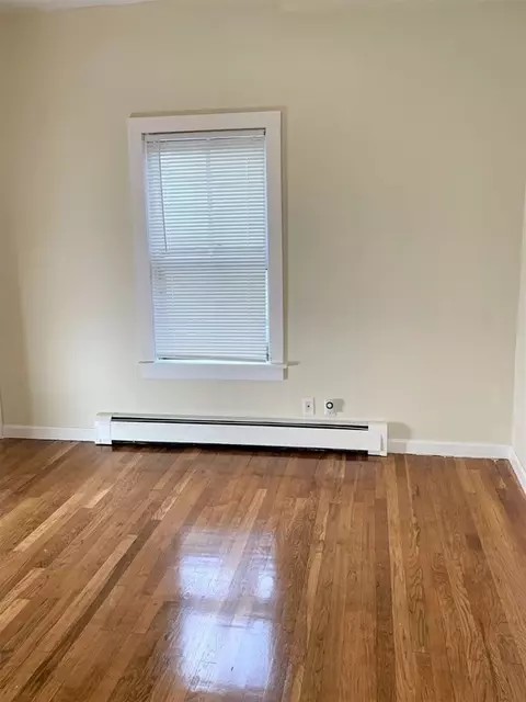 54 Staples Ave, Everett, MA 02149 photo 8