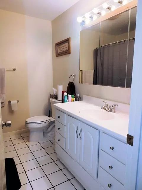 346 Durfee St #2, Fall River, MA 02720 photo 17