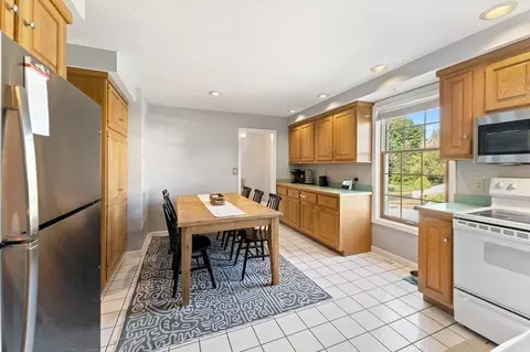 9 Bailin Dr, Worcester, MA 01604 photo 10